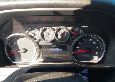 2021 Chevrolet Silverado 1500 4Wd Short Bed Rst z USA, uszkodzony, nr VIN 1GCUYEED4MZ410014